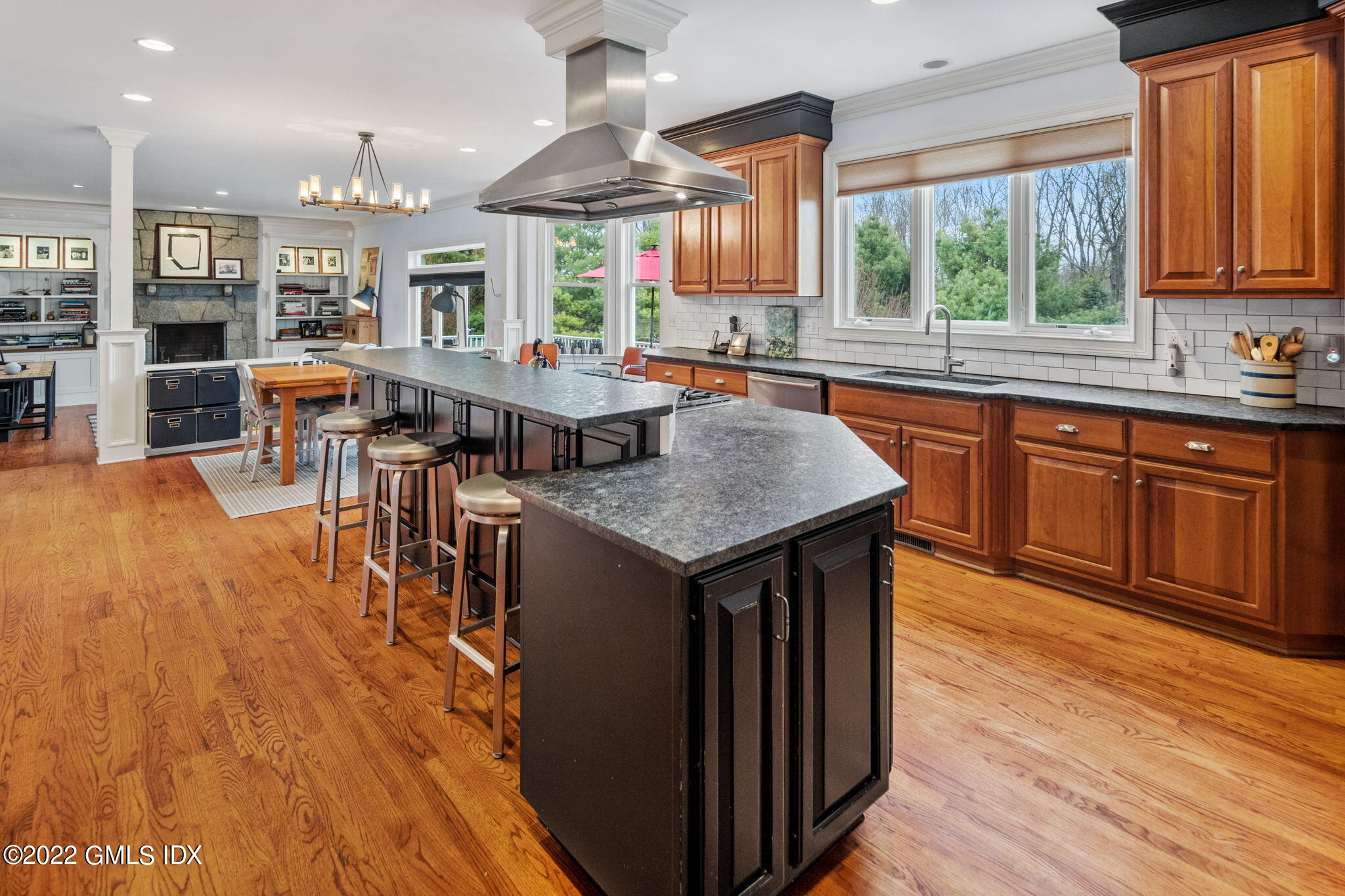 166 Sunset Hill Road Redding, CT 06896 - Photo 15 of 49 47-web-or-mls-DSC08251