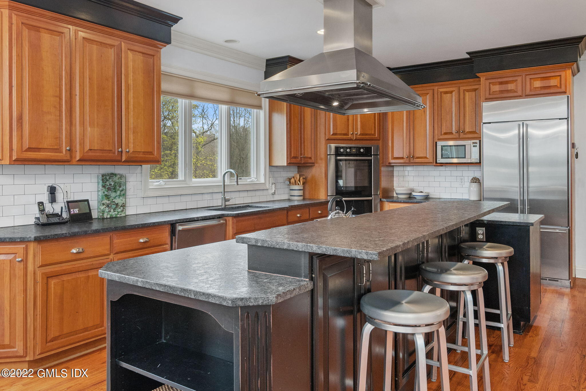 166 Sunset Hill Road Redding, CT 06896 - Photo 16 of 49 50-web-or-mls-DSC08260