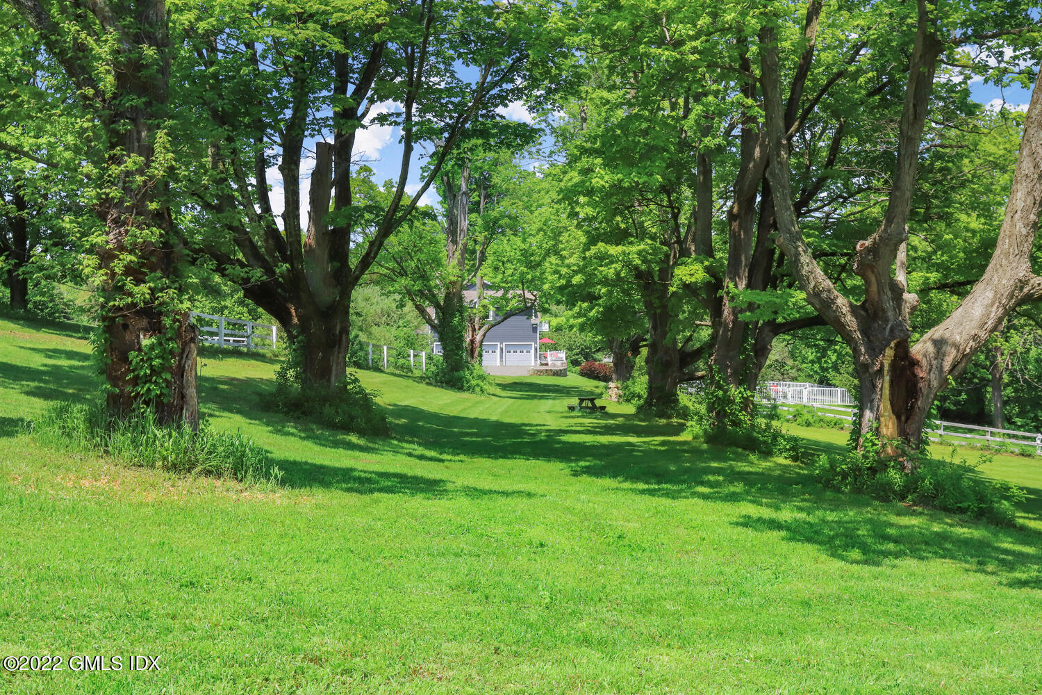 166 Sunset Hill Road Redding, CT 06896 - Photo 47 of 49 166 Sunset Hill Rd Redding CT-large-024-