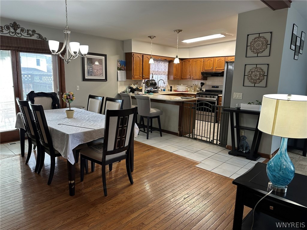 3844 Mapleton Road Wheatfield, NY 14120 - Photo 4 of 46