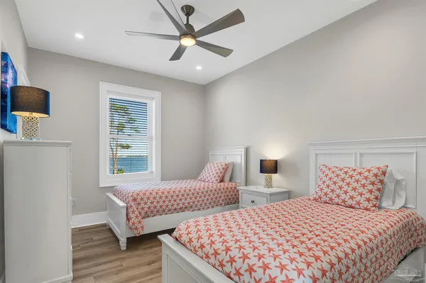 $1,549,000 | 1133 Water Oaks Circle, Gulf Shores, AL 36542