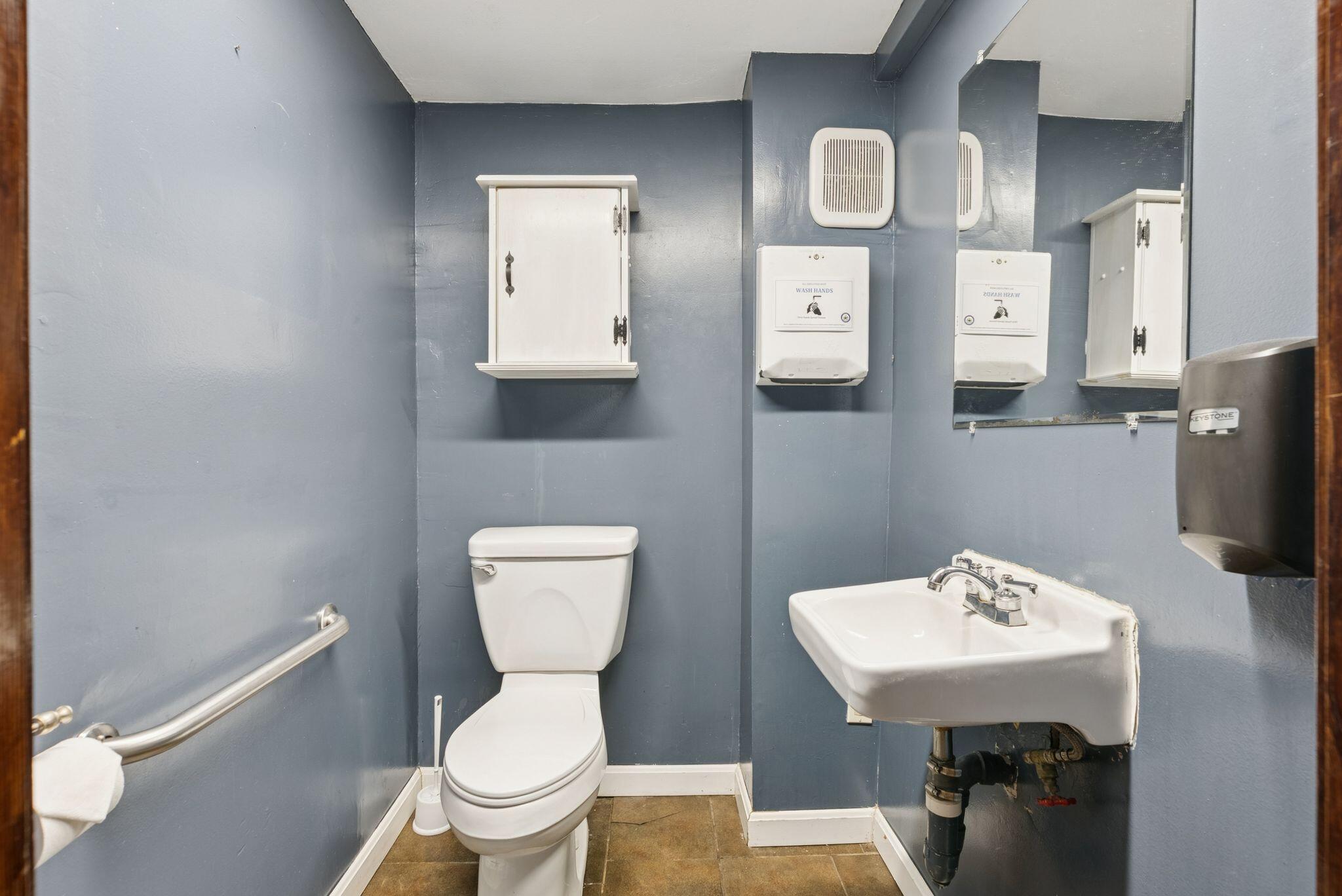 557 Coles Hill Road Wells, ME 04090 - Photo 23 of 35 Half Bath