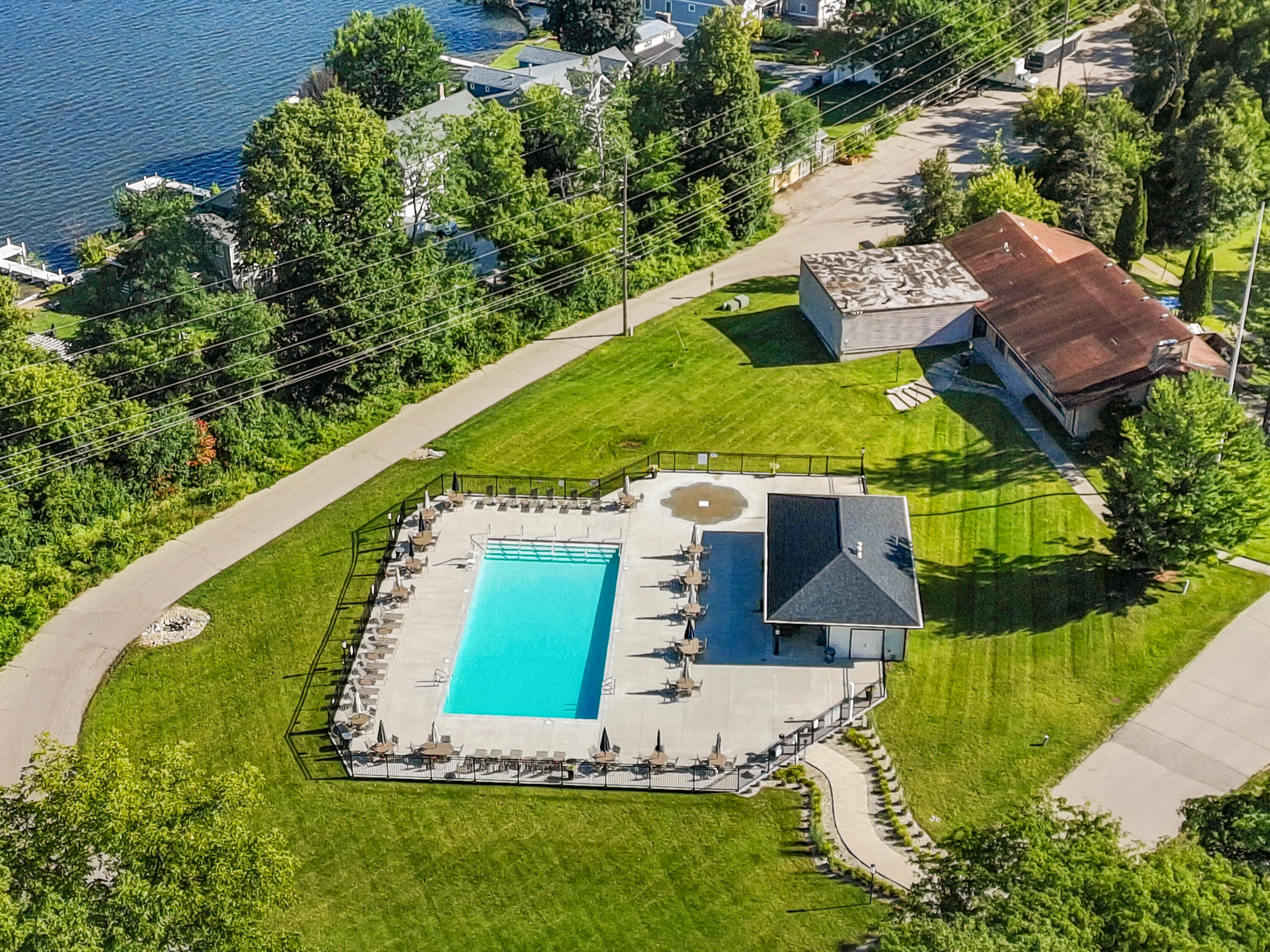 92 Red Chimney Road, Unit 3 Geneva, WI 53147 - Photo 28 of 41 Outdoor Pool