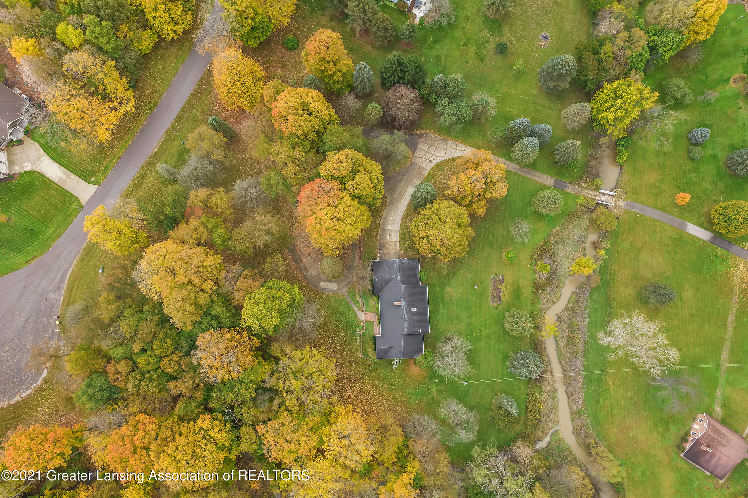145 Three Oaks Road Okemos, MI 48864 - Photo 53 of 58 Aerial View
