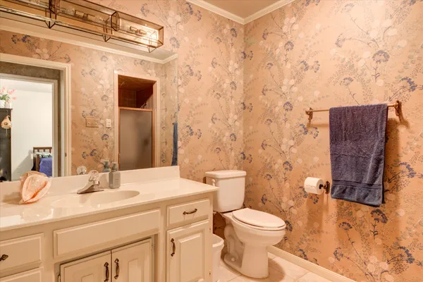 $420,000 | 115 Firestone Place, Meadowlakes, TX 78654