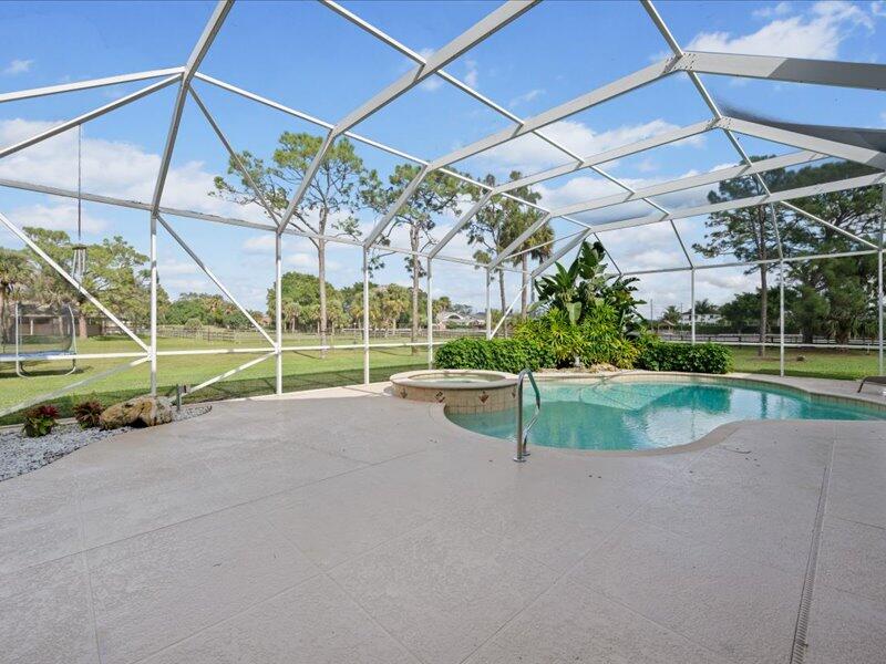 11333 Acme Road Wellington, FL 33414 - Photo 37 of 83 pool