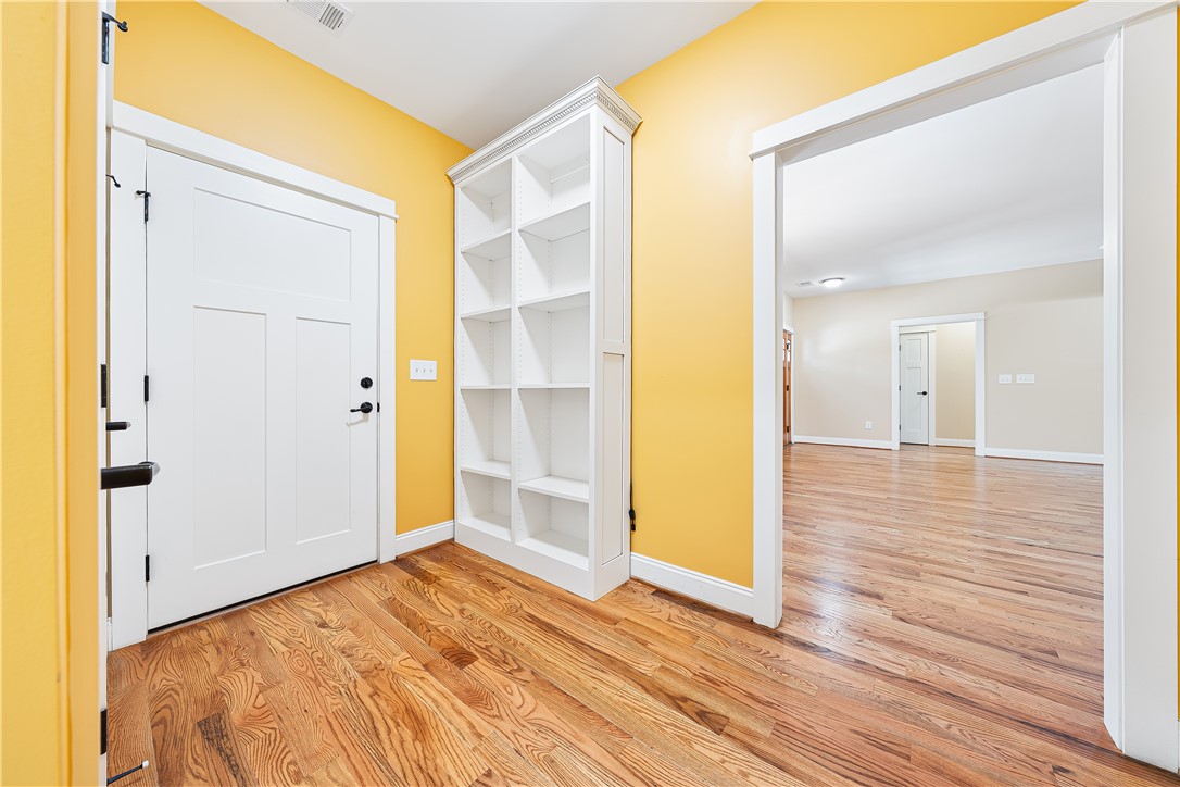 104 Springdale Court Central, SC 29630 - Photo 24 of 33