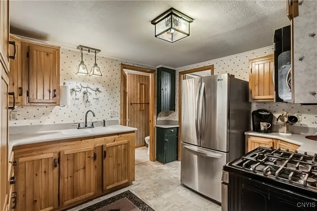 $595,000 | 118 East Avenue, Webb, NY 13331