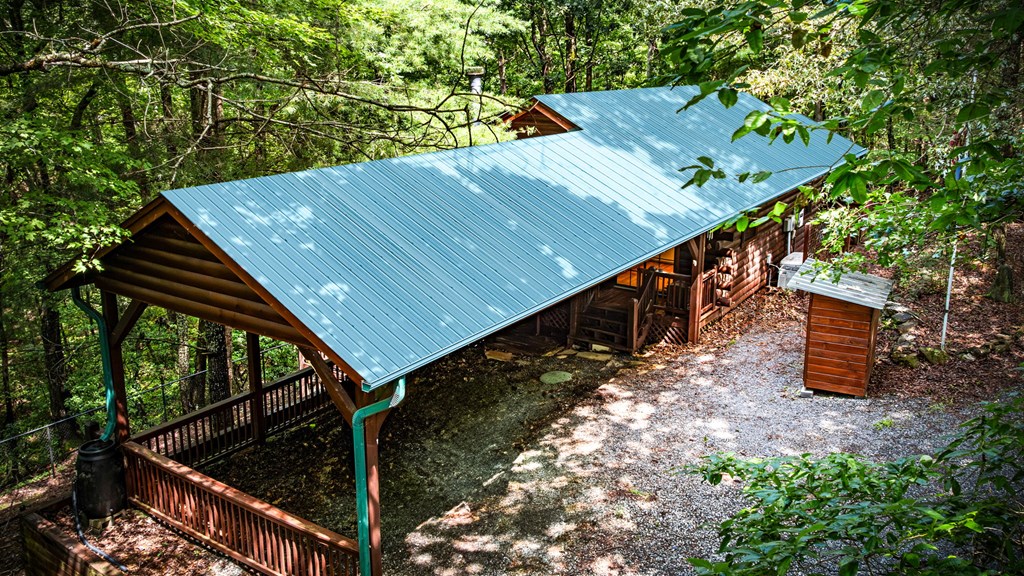120 Tomahawk Blue Ridge Blue Ridge, GA 30513 - Photo 4 of 56 a view of a roof deck with wooden floor and fence