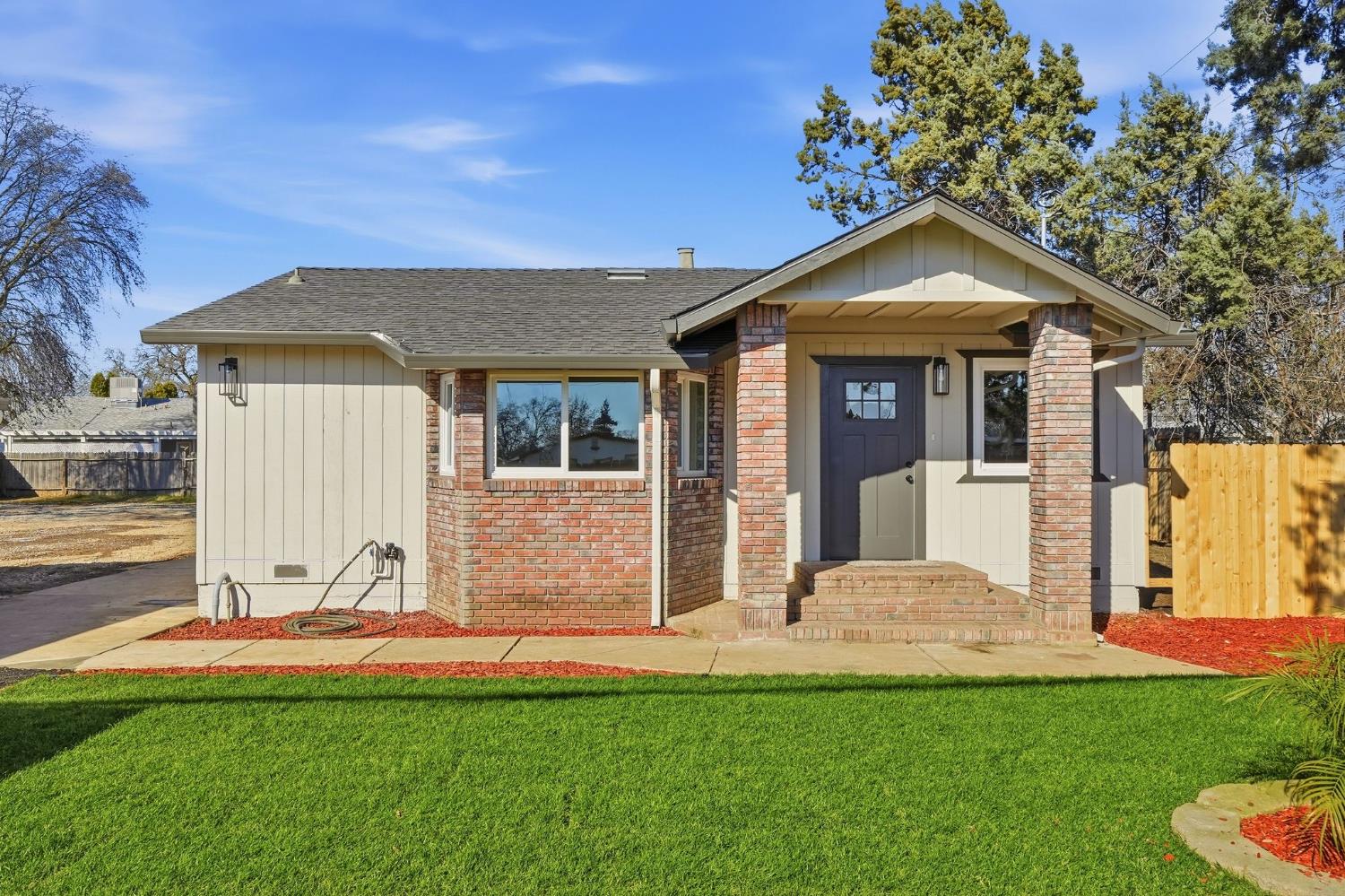 817 Q Street Rio Linda, CA 95673 - Photo 1 of 1 Gallery Image 1