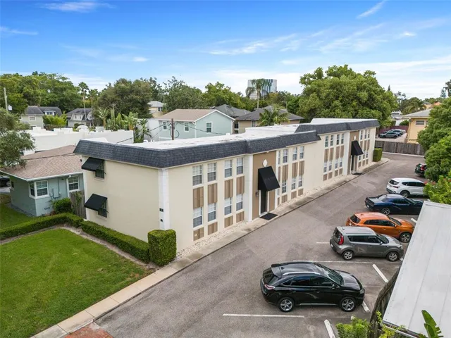 $1,750 | 317 East Amelia Street, Unit 4, Orlando, FL 32801