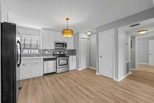 $1,750 | 317 East Amelia Street, Unit 4, Orlando, FL 32801