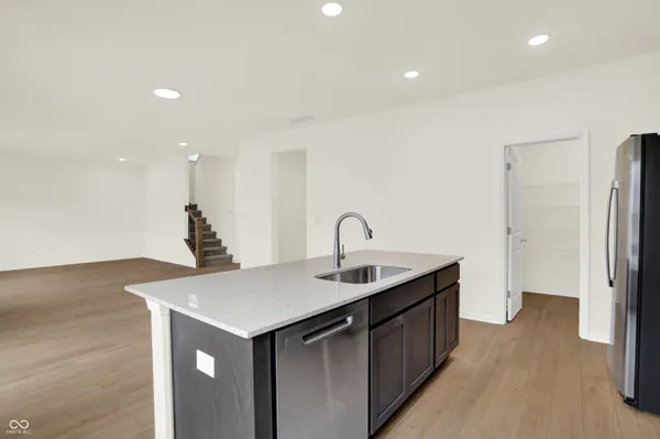 $412,727 | 8594 Meadowlands Court, Plainfield, IN 46168