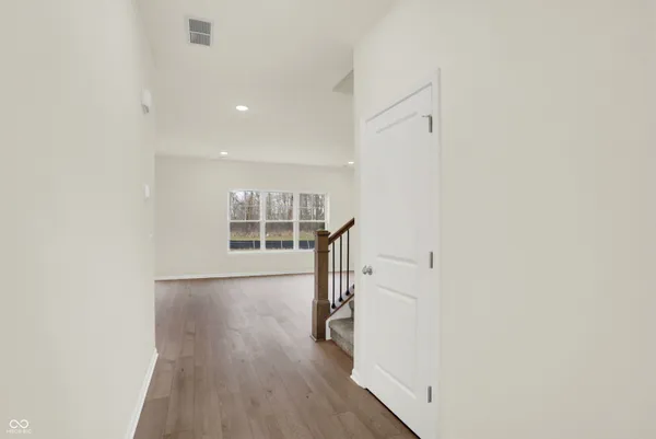 $412,727 | 8594 Meadowlands Court, Plainfield, IN 46168