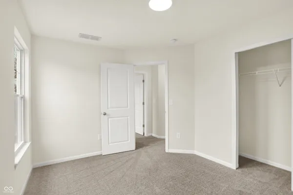 $412,727 | 8594 Meadowlands Court, Plainfield, IN 46168