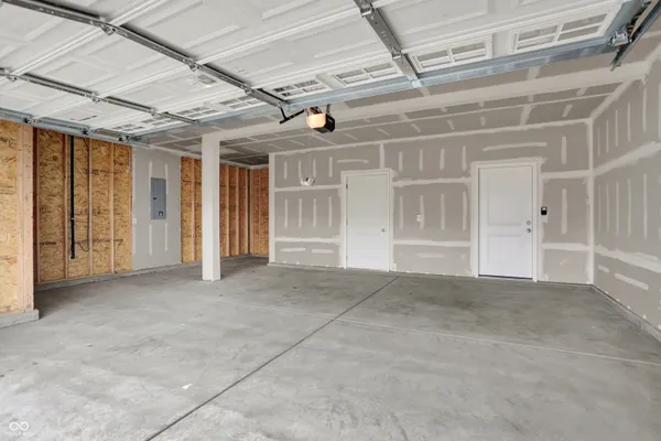 $412,727 | 8594 Meadowlands Court, Plainfield, IN 46168