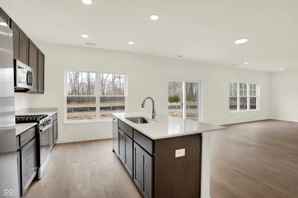 $412,727 | 8594 Meadowlands Court, Plainfield, IN 46168