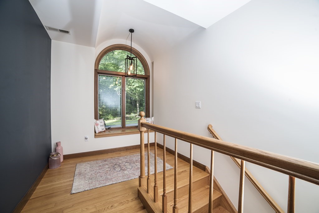 59 Woodlot Road Amherst, MA 01002 - Photo 20 of 38 Gallery Image 20