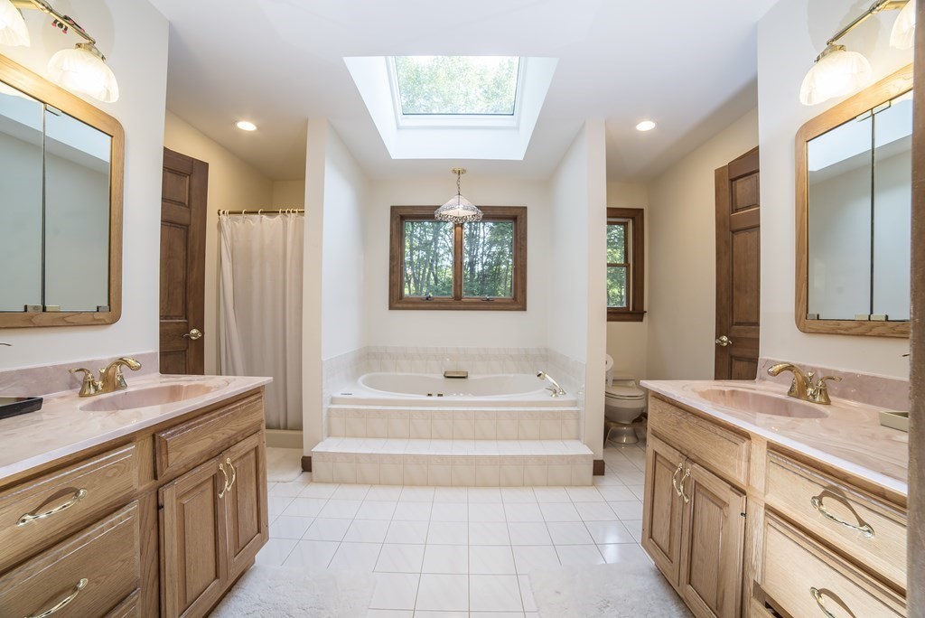 59 Woodlot Road Amherst, MA 01002 - Photo 24 of 38 Gallery Image 24