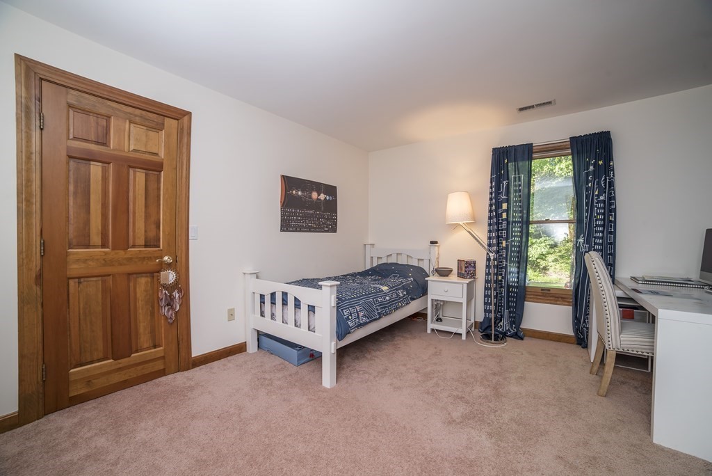 59 Woodlot Road Amherst, MA 01002 - Photo 26 of 38 Gallery Image 26