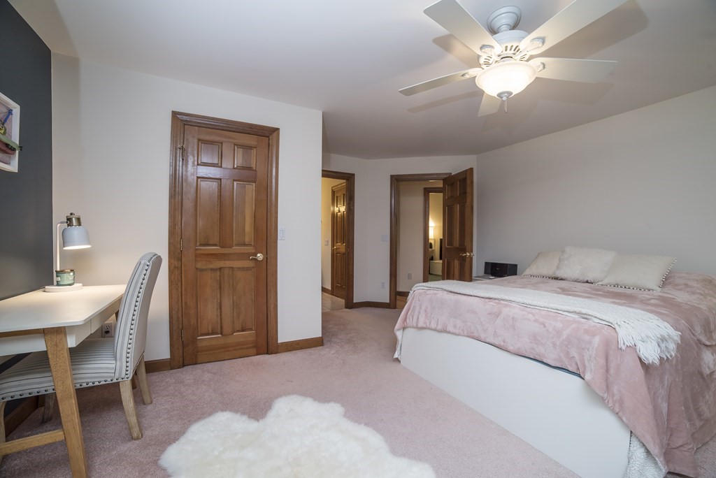 59 Woodlot Road Amherst, MA 01002 - Photo 31 of 38 Gallery Image 31