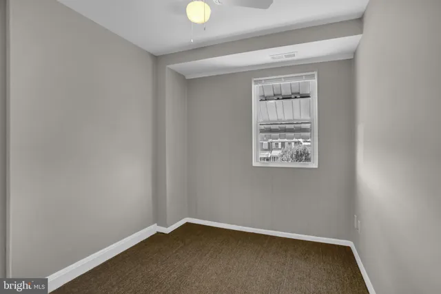 $1,995 | 2857 Plainfield Road, Baltimore, MD 21222