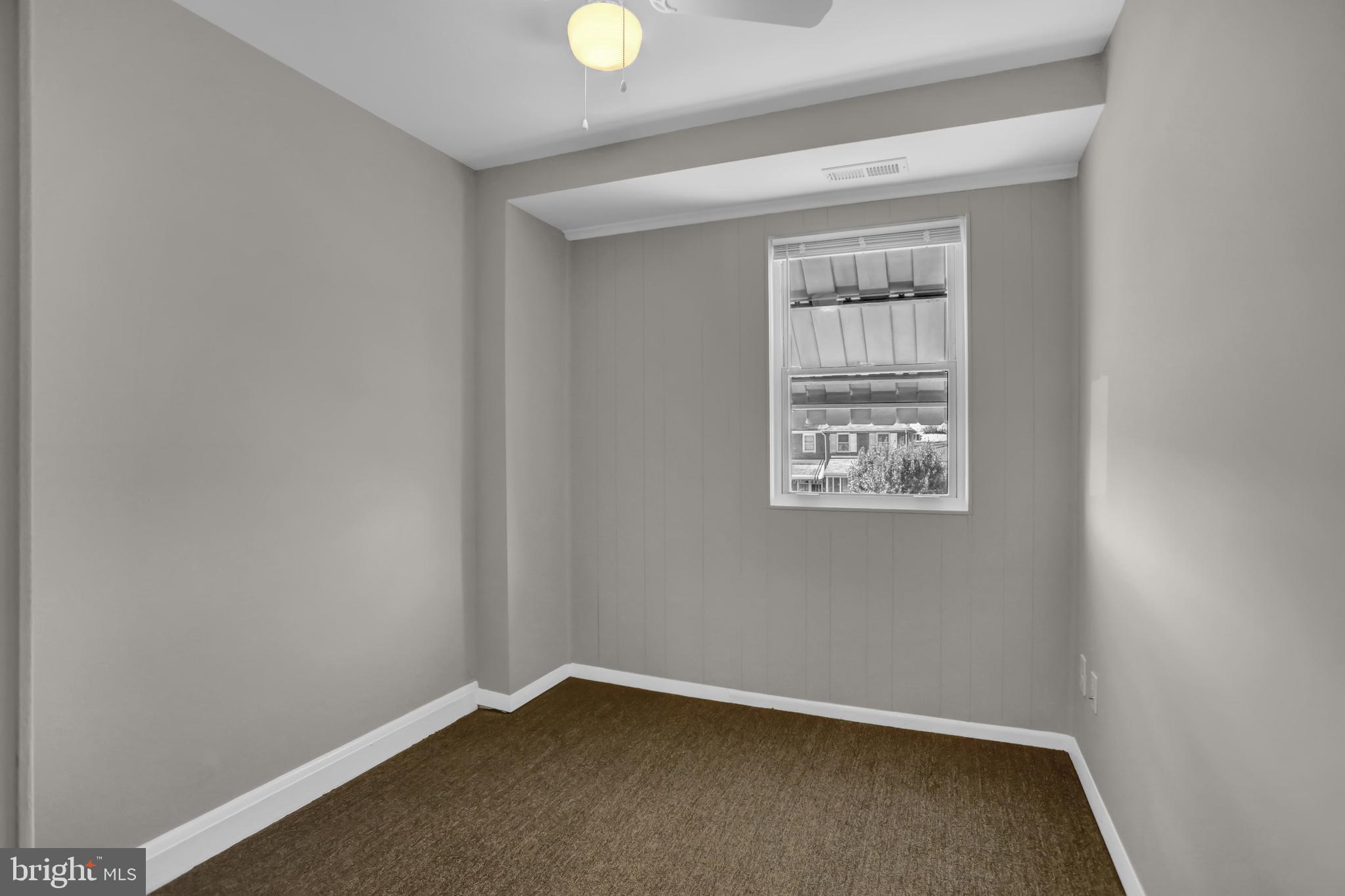 2857 Plainfield Road Baltimore, MD 21222 - Photo 15 of 38