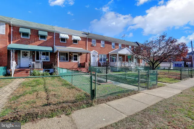 $1,995 | 2857 Plainfield Road, Baltimore, MD 21222