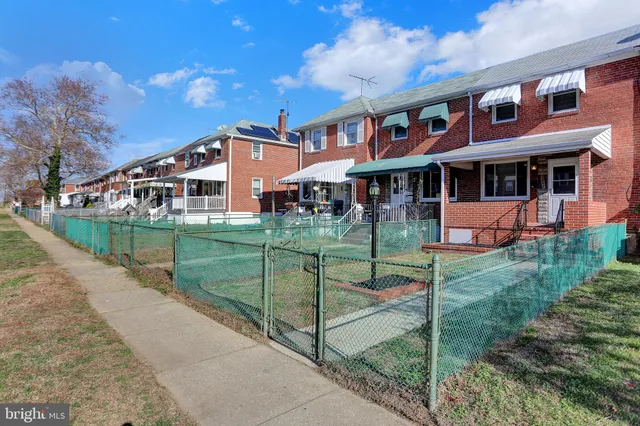 $1,995 | 2857 Plainfield Road, Baltimore, MD 21222