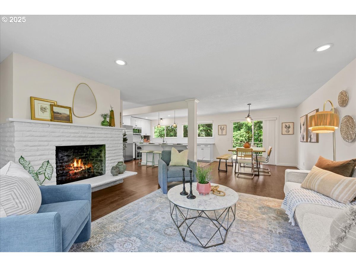 885 Southwest Spring Lane Portland, OR 97225 - Photo 17 of 48 Gallery Image 17