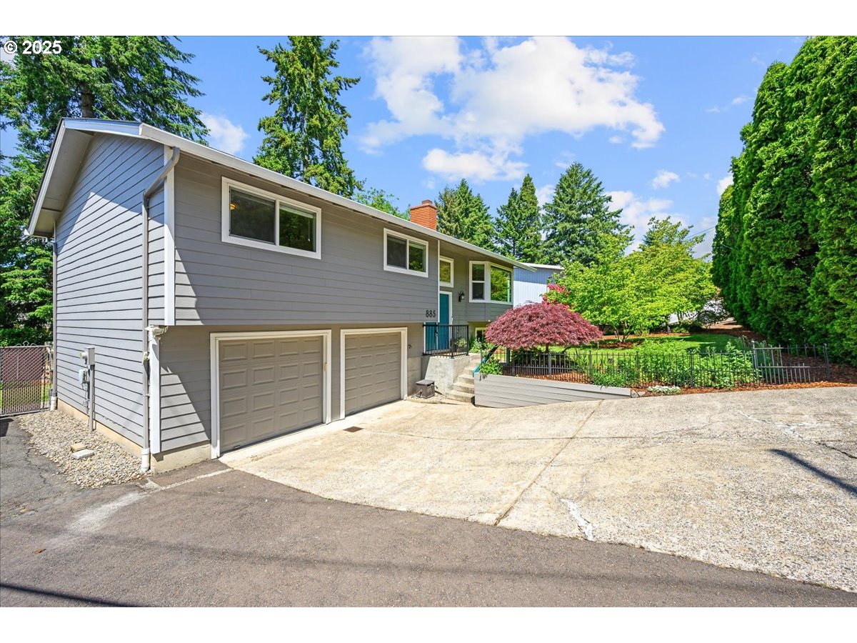 885 Southwest Spring Lane Portland, OR 97225 - Photo 44 of 48 Gallery Image 44