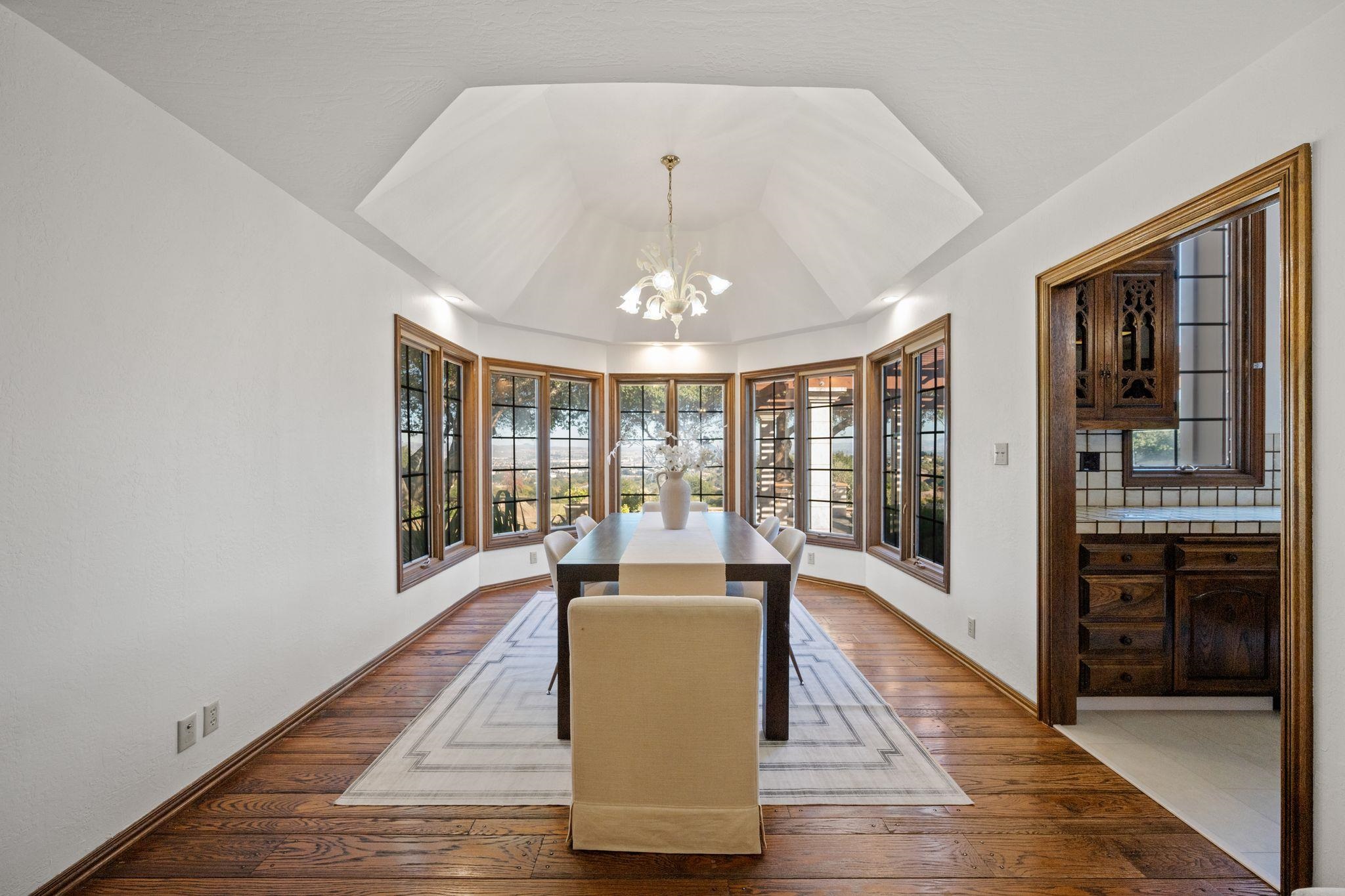 10633 Dublin Canyon Road Pleasanton, CA 94588 - Photo 17 of 49