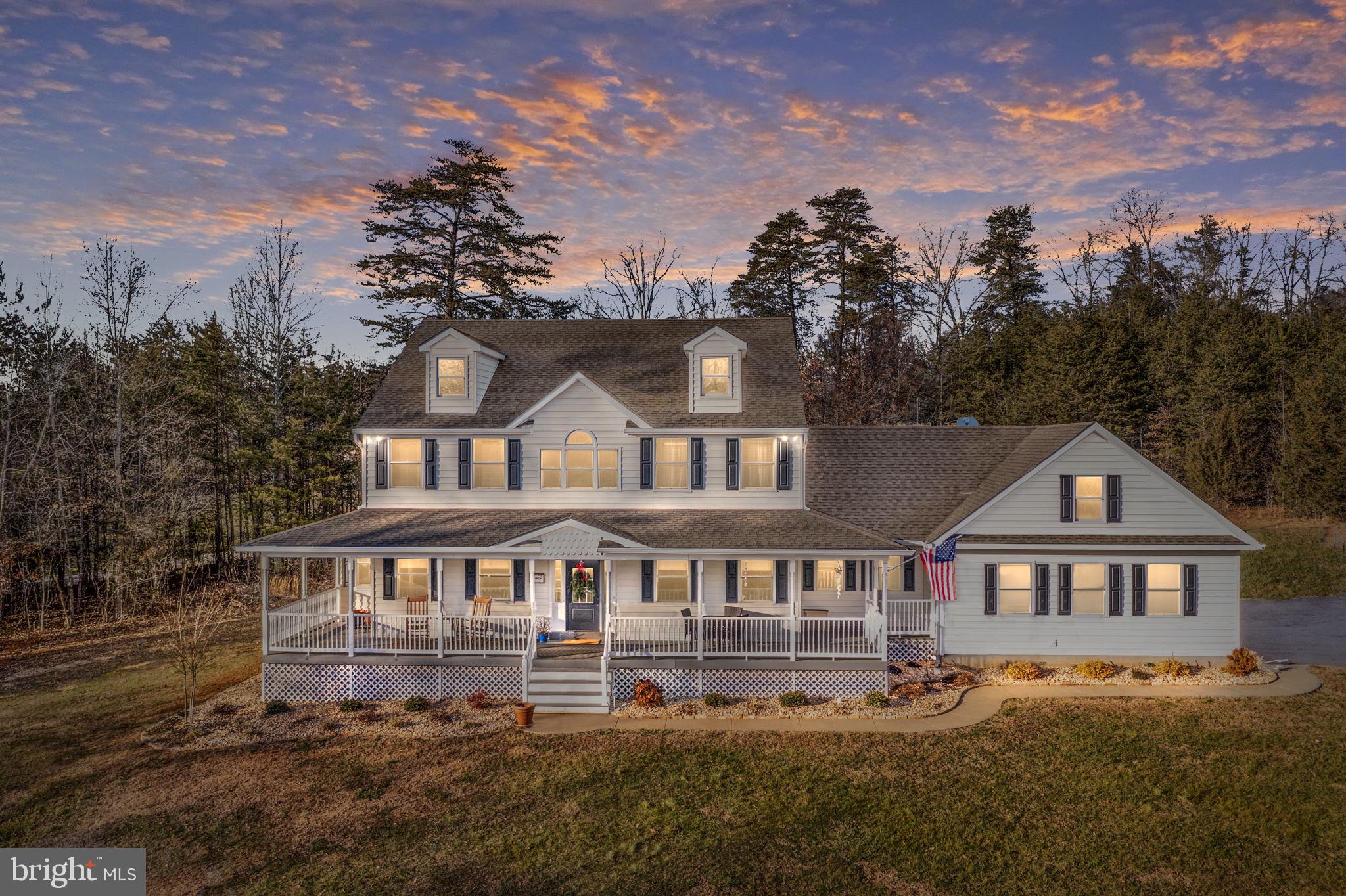 8384 Botha Road Warrenton, VA 20186 - Photo 2 of 62 Gallery Image 2