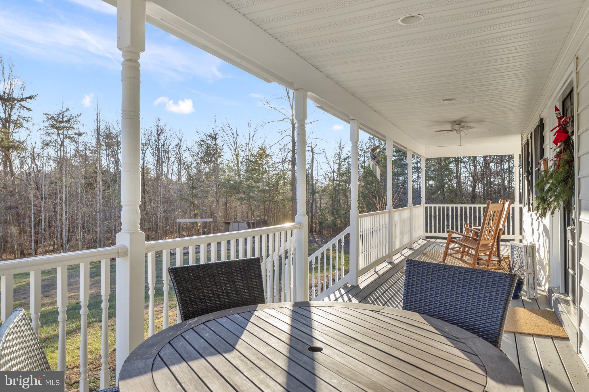 8384 Botha Road Warrenton, VA 20186 - Photo 5 of 62 Gallery Image 5