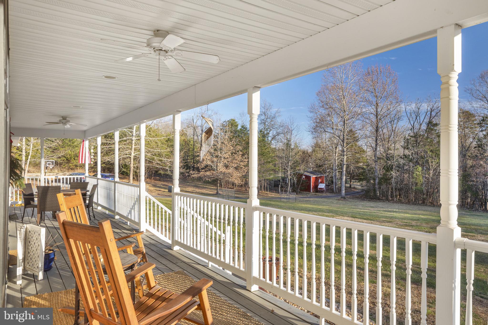 8384 Botha Road Warrenton, VA 20186 - Photo 6 of 62 Gallery Image 6