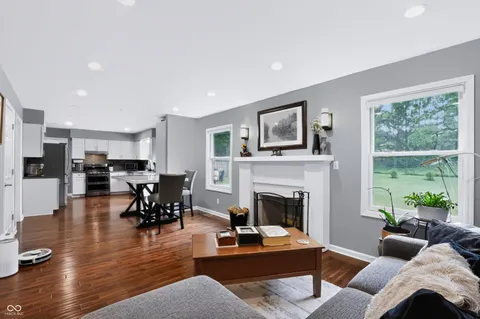 $579,000 | 242 Beechmont Drive, Carmel, IN 46032