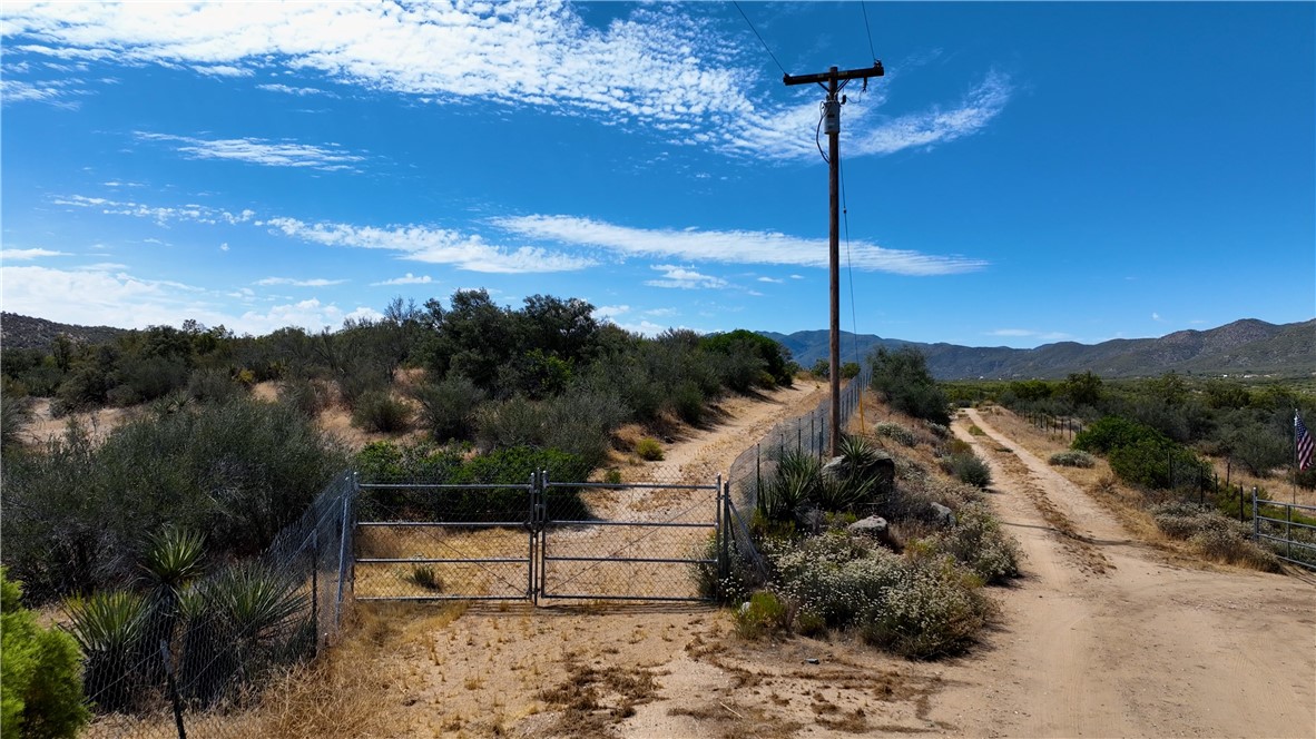 3 Breiner Valley Road Anza, CA 92539 - Photo 10 of 17