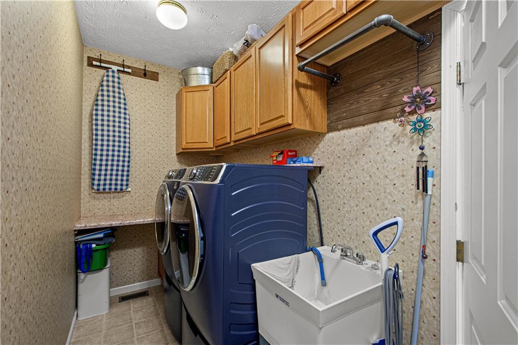 329 Buffalo Ridge Road Canonsburg, PA 15317 - Photo 35 of 43 Main level
