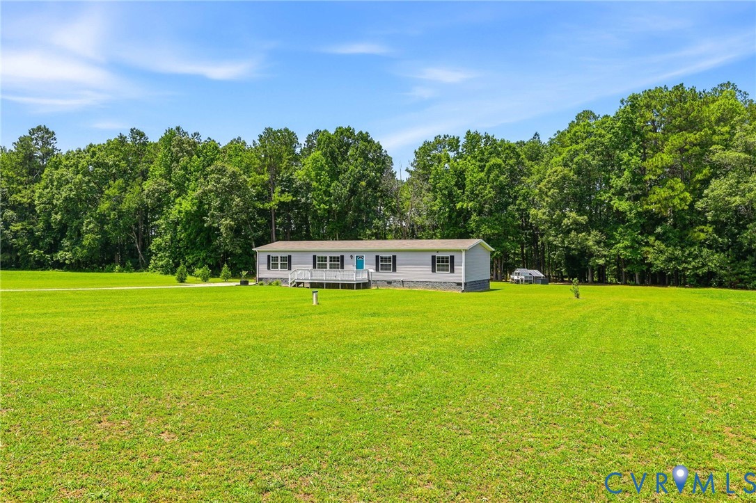 8952 White Oak Church Road Wilsons, VA 23894 - Photo 37 of 37 Love Country Living!