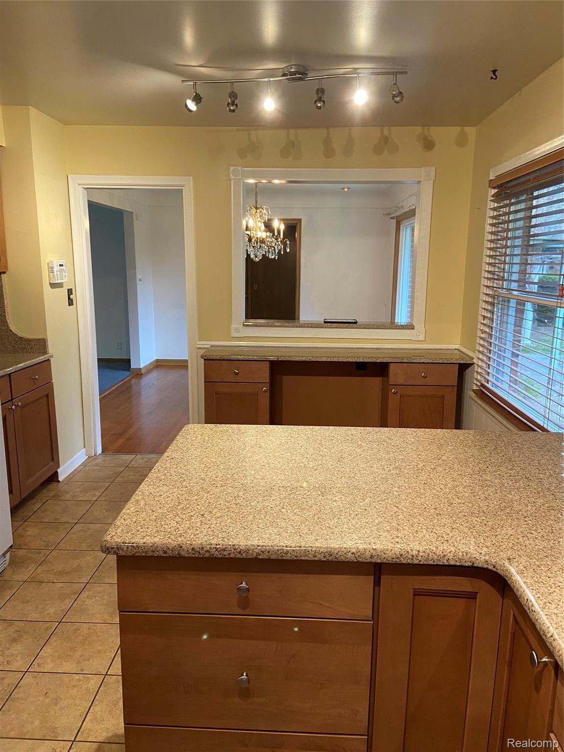774 Fairford Road Grosse Pointe, MI 48236 - Photo 6 of 22 294C91D9-A50A-4FC1-949B-D67CD16837F0.jpeg