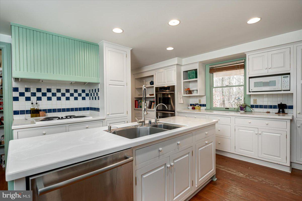 220 Leitch Road Tracys Landing, MD 20779 - Photo 14 of 65