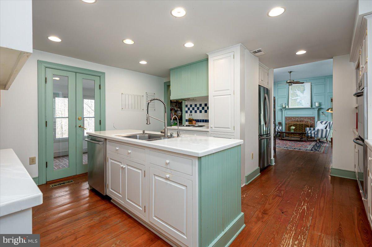 220 Leitch Road Tracys Landing, MD 20779 - Photo 18 of 65