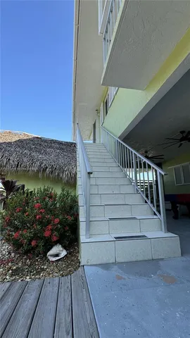 $5,500 | 443 4th Road, Unit MAIN, Key Largo, FL 33037