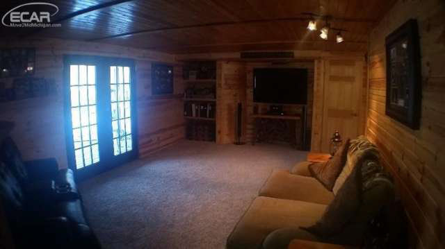 12489 Nichols Road Burt, MI 48417 - Photo 10 of 25 20426156-9.JPG