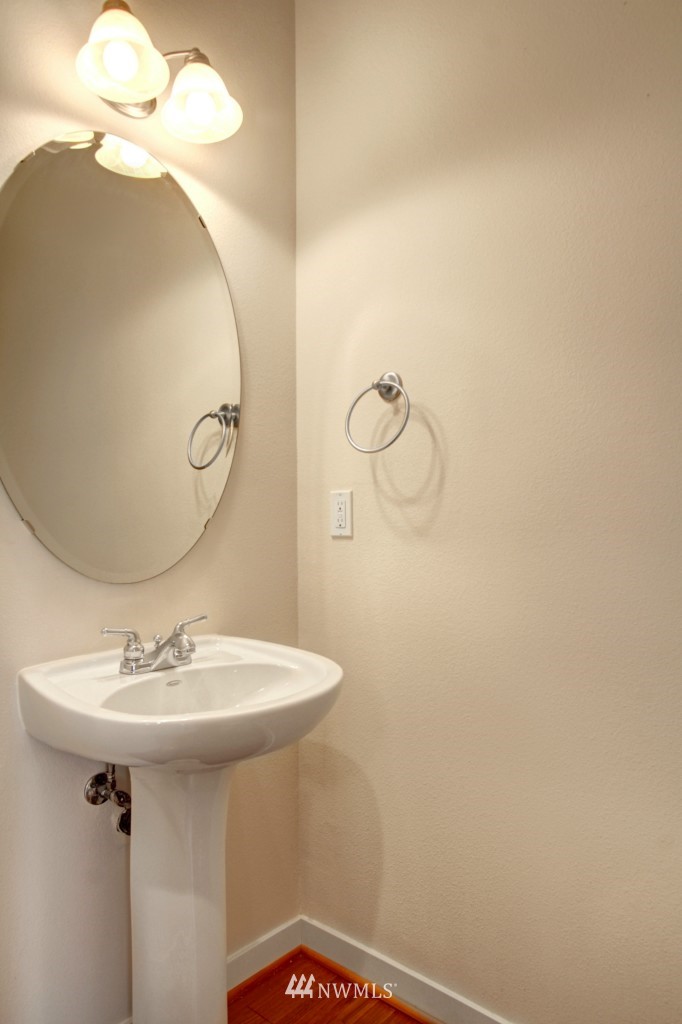 2034 112th Street Southwest Everett, WA 98204 - Photo 13 of 14 Gallery Image 13