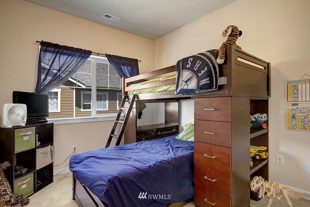 2034 112th Street Southwest Everett, WA 98204 - Photo 10 of 14 Gallery Image 10