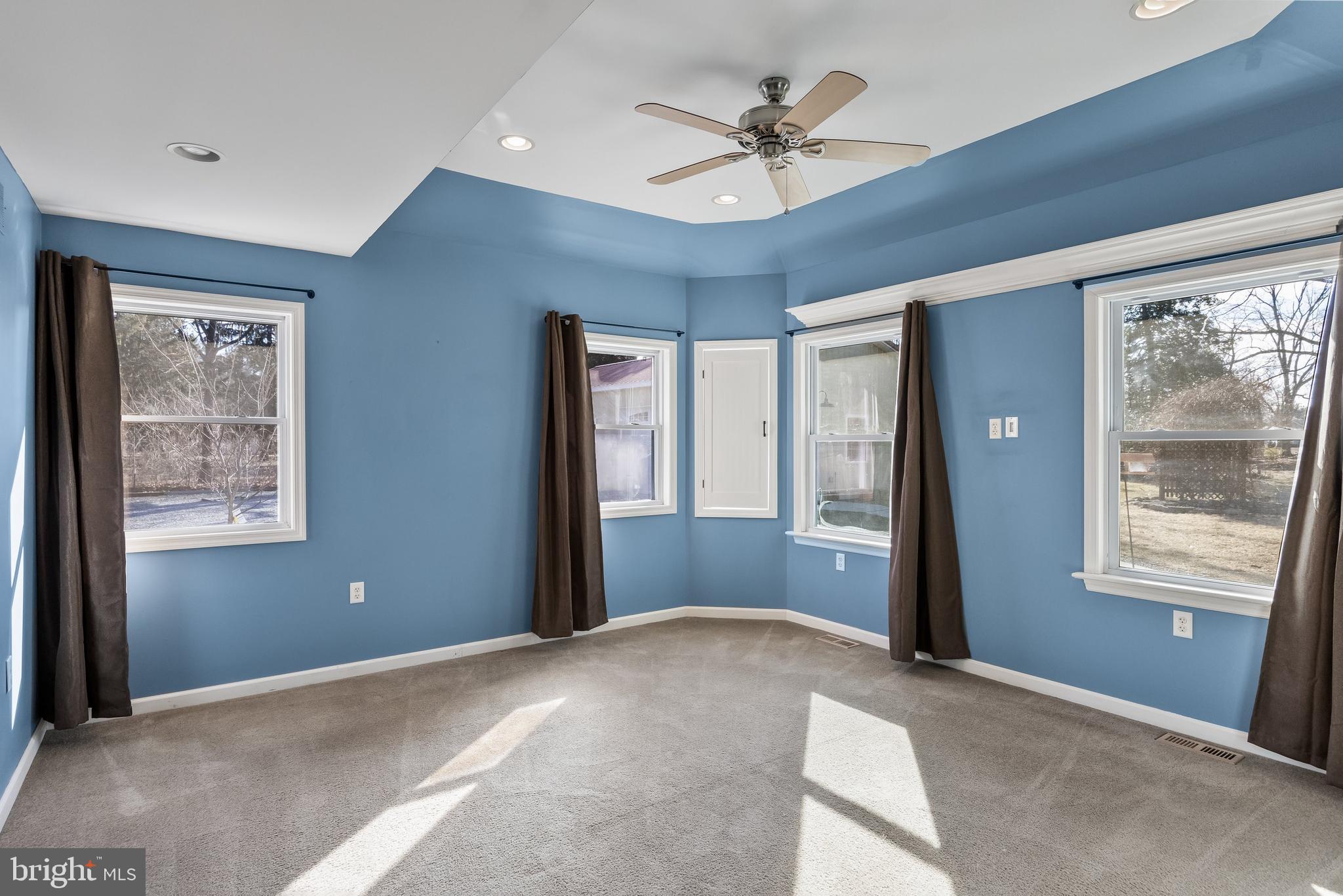 611 Delanco Road Edgewater Park, NJ 08010 - Photo 20 of 45
