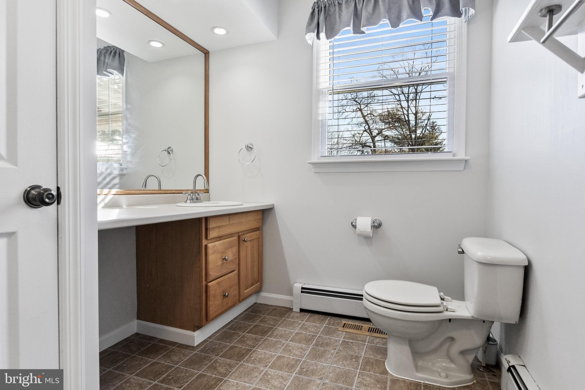 611 Delanco Road Edgewater Park, NJ 08010 - Photo 27 of 45