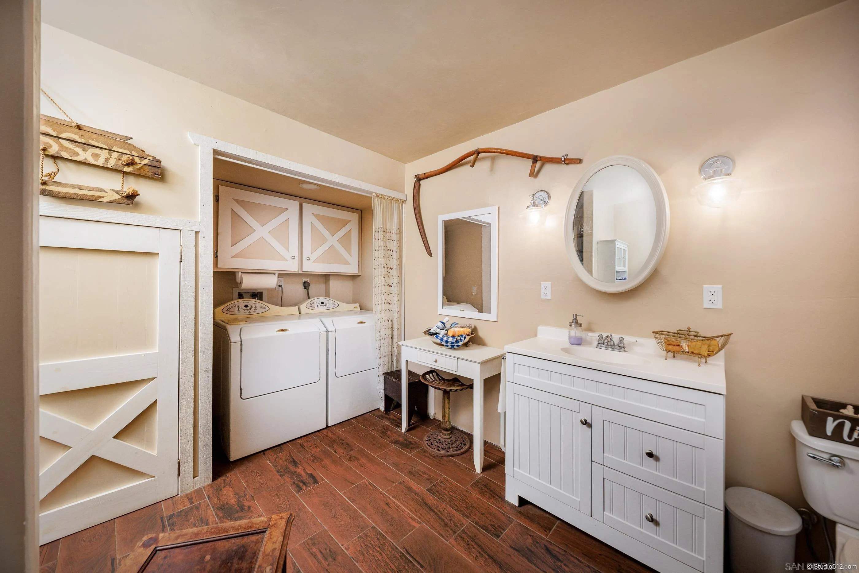 31141 Saddleback Road Valley Center, CA 92082 - Photo 6 of 23 a room with a chair and a mirror on the dresser