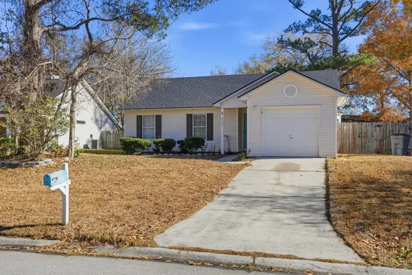 $292,500 | 8562 Brookforest Drive, Charleston, SC 29406